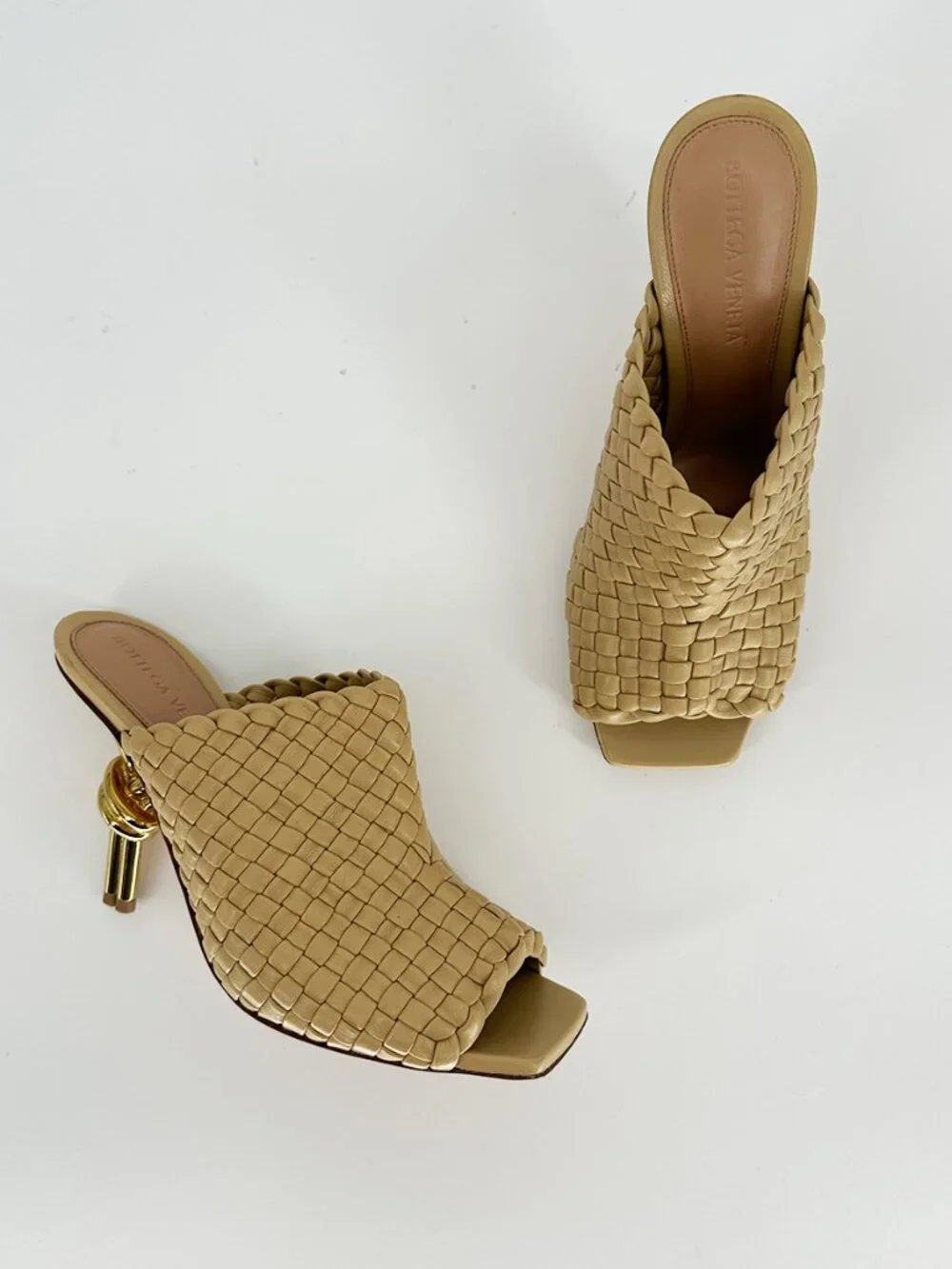 Bottega Veneta Knot Heel Intrecciato Leather Woven Tan 37